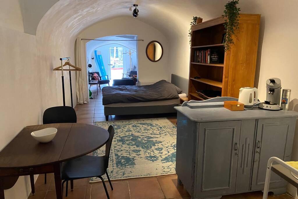 Werfkelder Aan De Oudegracht Apartman Utrecht Kültér fotó